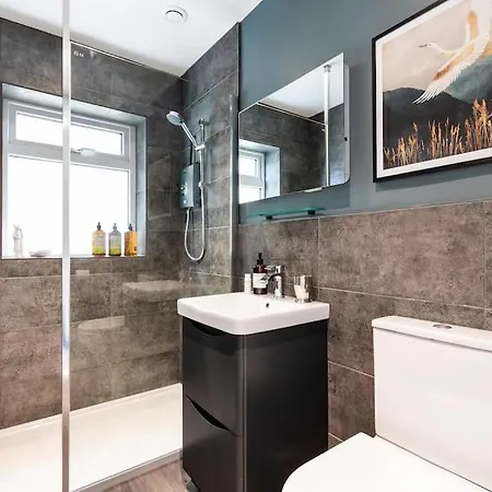 Ferienhaus 'the Cobbles' - Central, Stylish, Garden, Views *